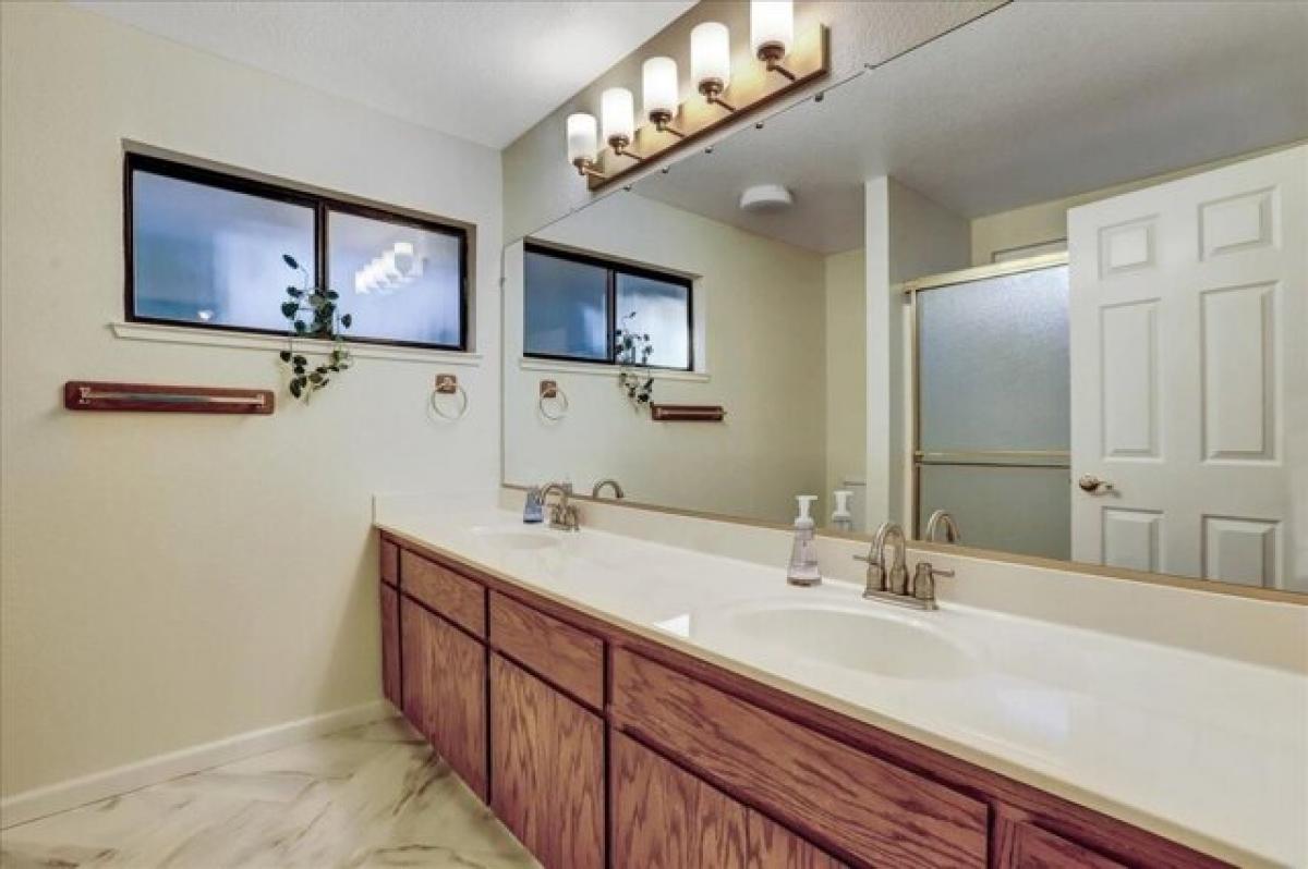 Picture of Home For Sale in Grass Valley, California, United States