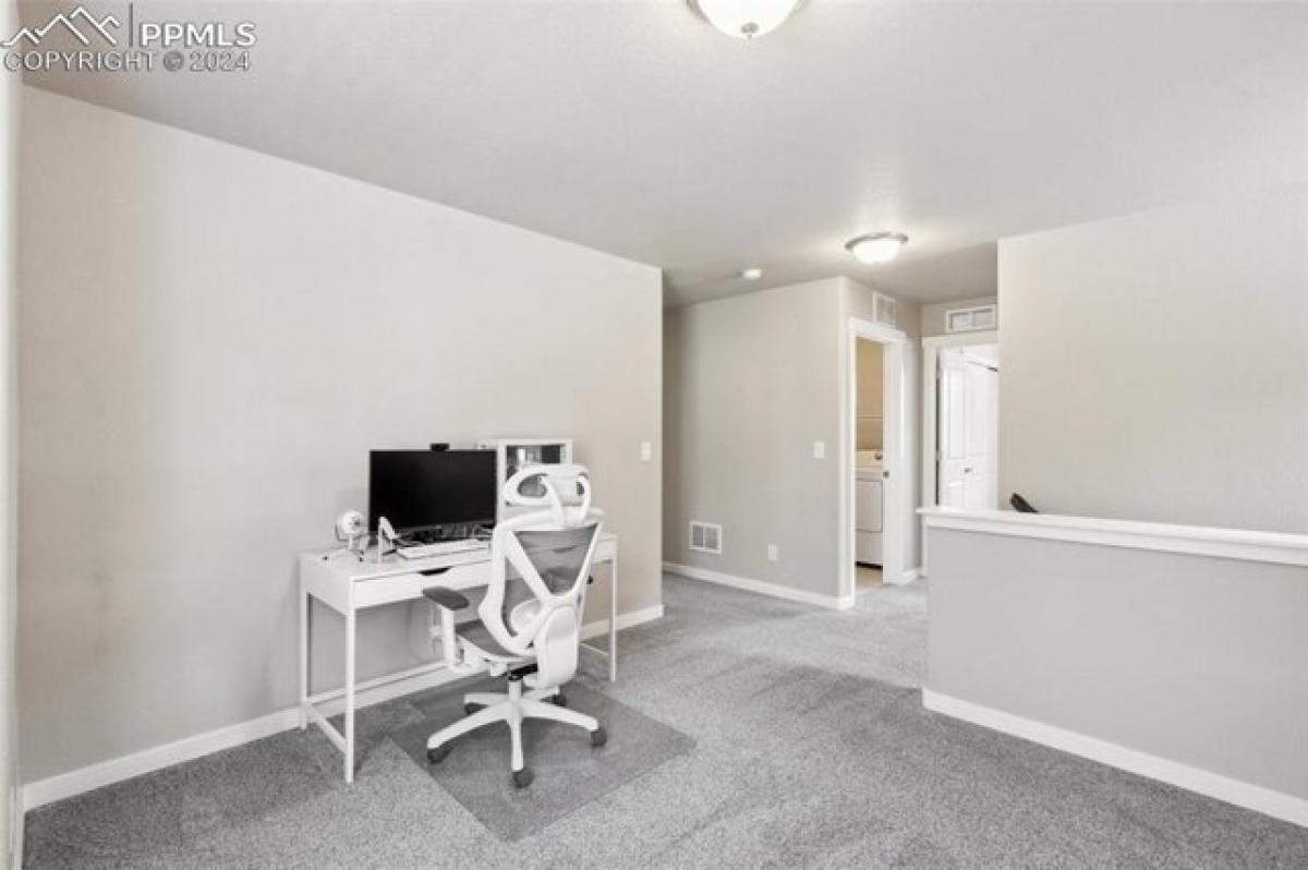 Picture of Home For Sale in Monument, Colorado, United States