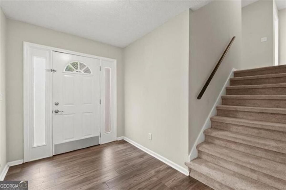 Picture of Home For Sale in Lilburn, Georgia, United States