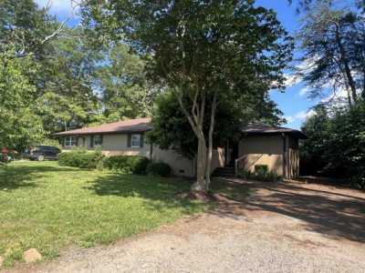 Home For Sale in Spartanburg, South Carolina