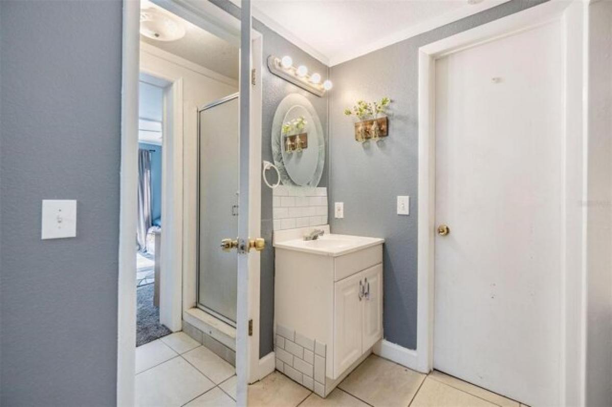 Picture of Home For Sale in Holiday, Florida, United States