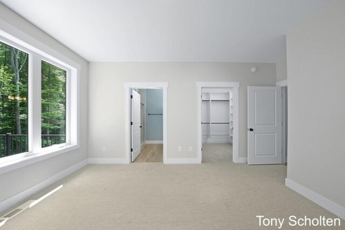 Picture of Home For Sale in Hudsonville, Michigan, United States