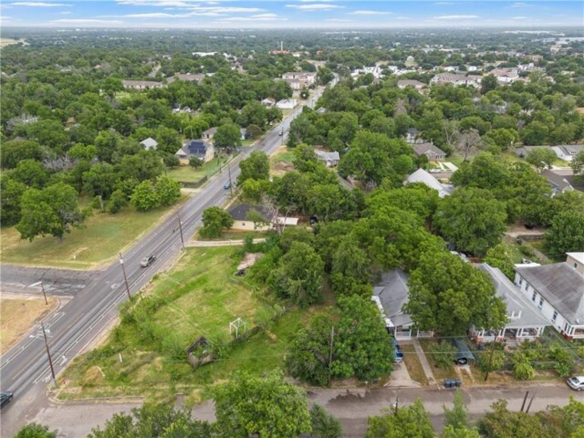 Picture of Residential Land For Sale in Waco, Texas, United States
