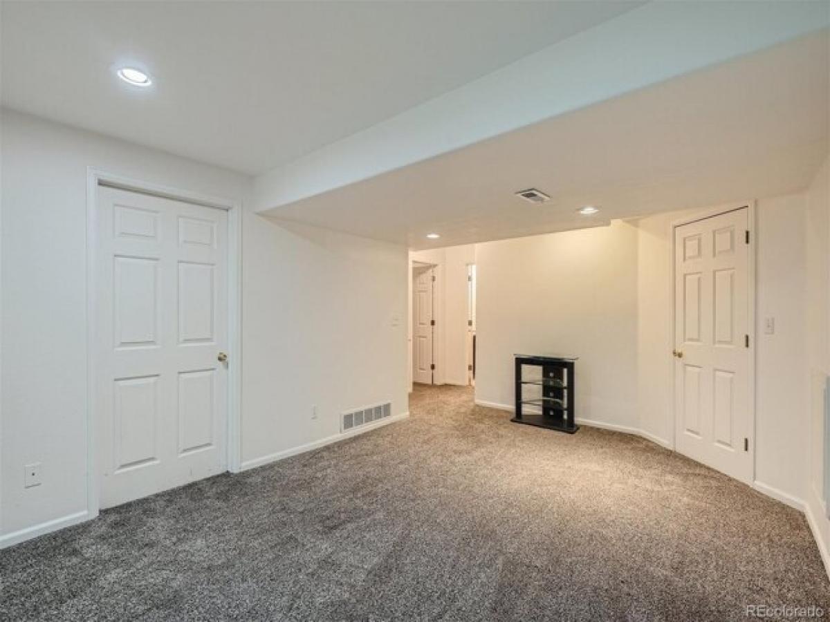 Picture of Home For Sale in Brighton, Colorado, United States