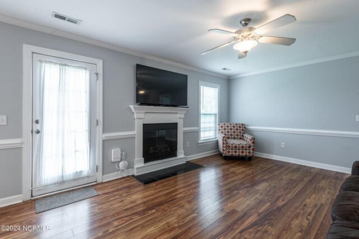 Picture of Home For Sale in Winterville, North Carolina, United States