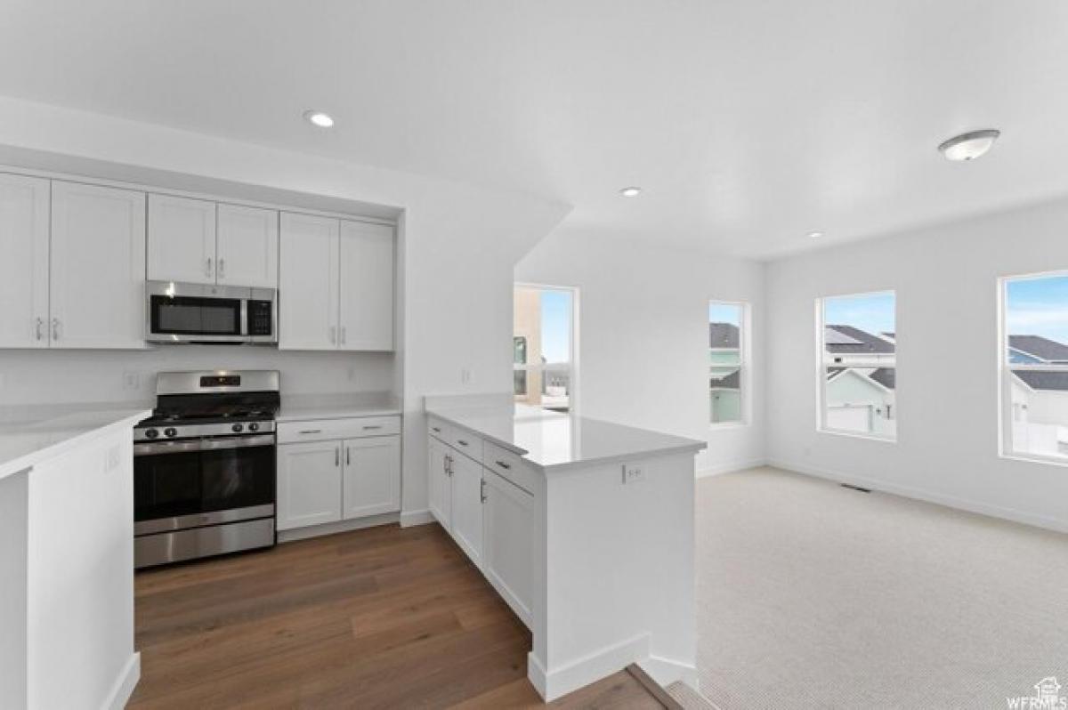 Picture of Home For Sale in West Jordan, Utah, United States