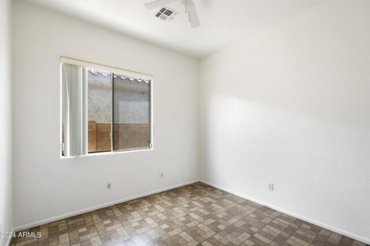 Picture of Home For Sale in Gilbert, Arizona, United States