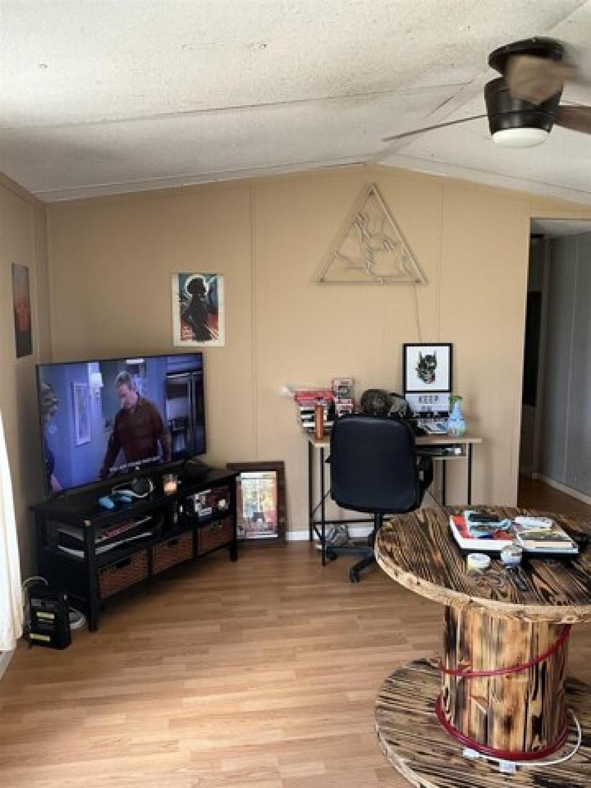 Picture of Home For Sale in Killen, Alabama, United States