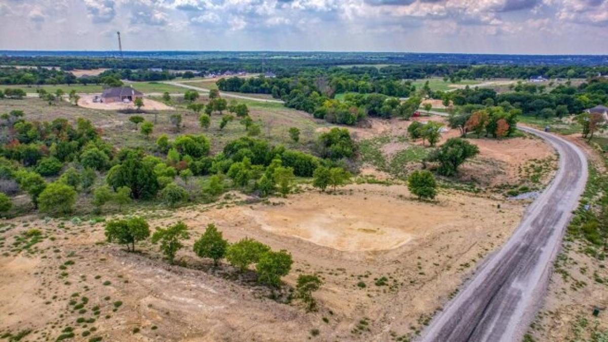 Picture of Residential Land For Sale in Weatherford, Texas, United States