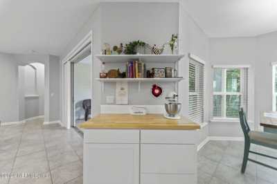 Home For Sale in Green Cove Springs, Florida