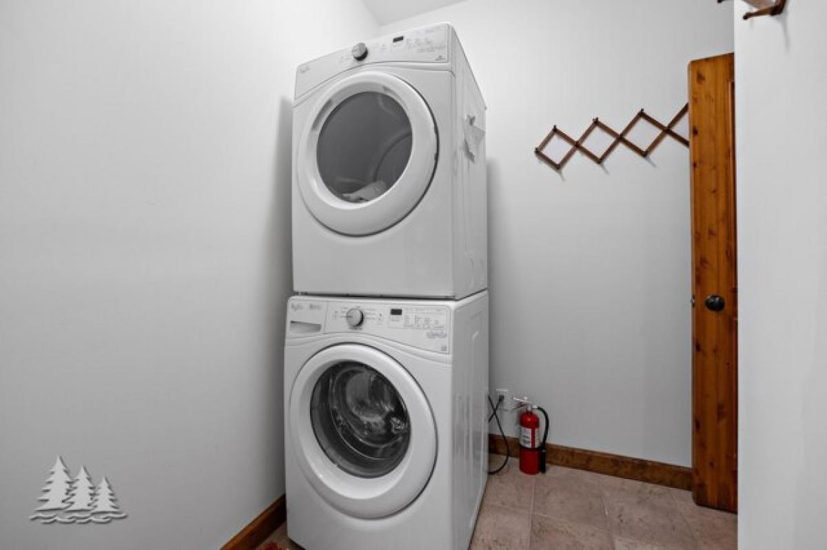 Picture of Home For Sale in Lewiston, Michigan, United States