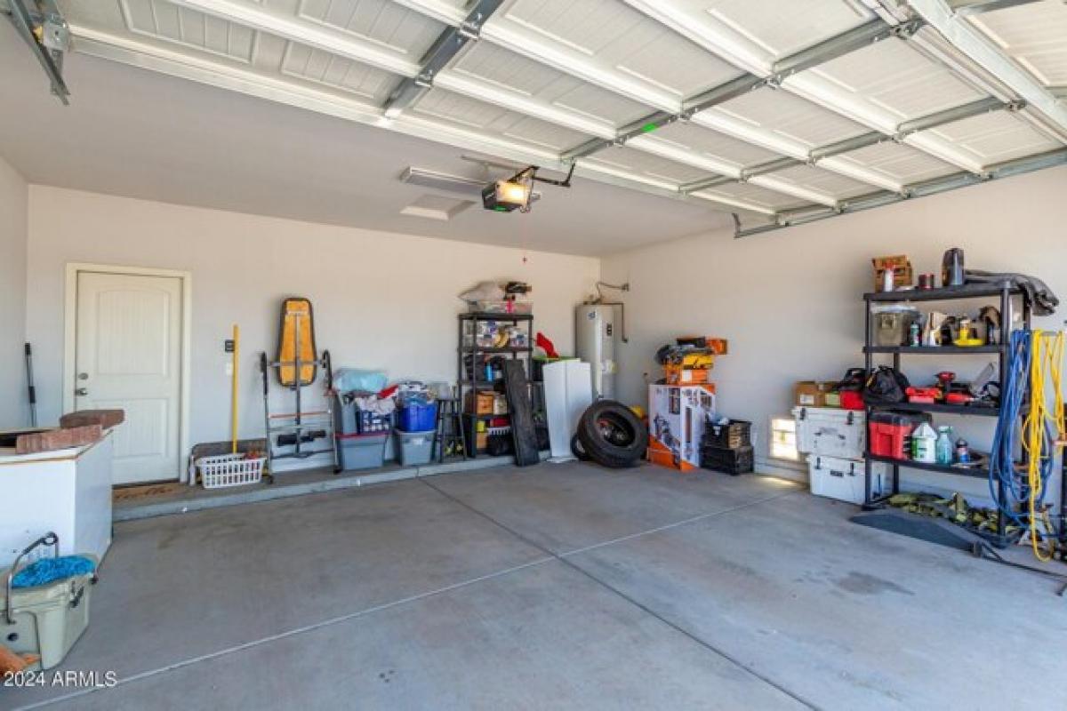 Picture of Home For Sale in Buckeye, Arizona, United States