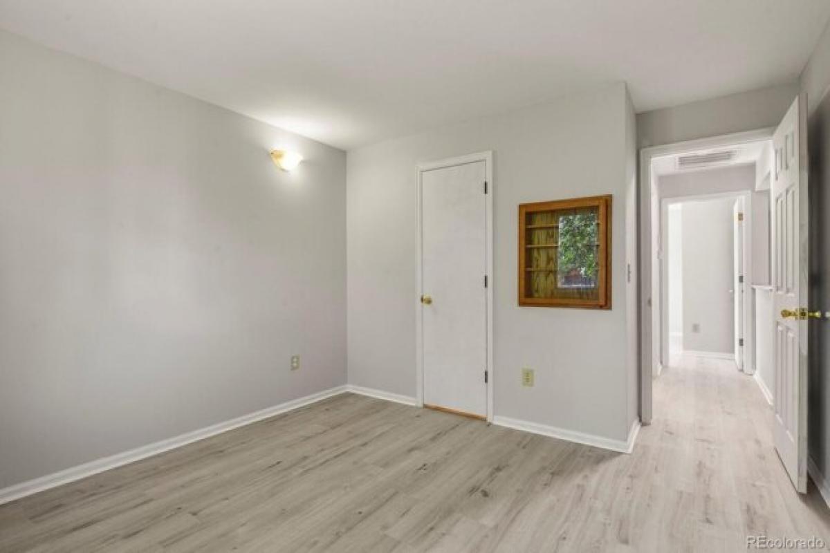 Picture of Home For Sale in Thornton, Colorado, United States