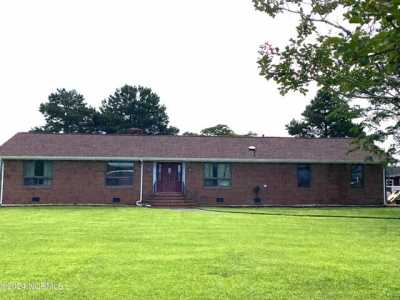 Home For Sale in Elizabeth City, North Carolina