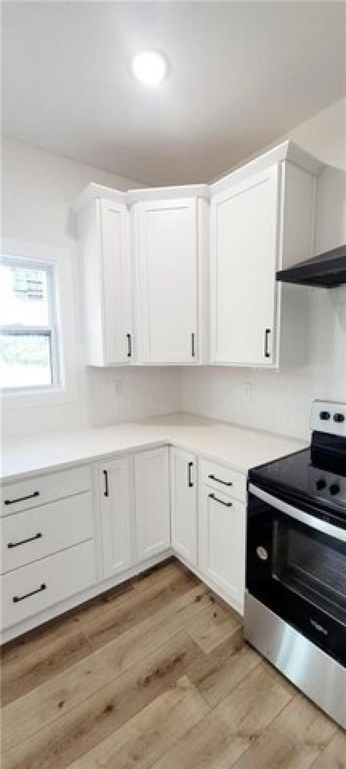 Picture of Home For Sale in Warrensburg, Missouri, United States