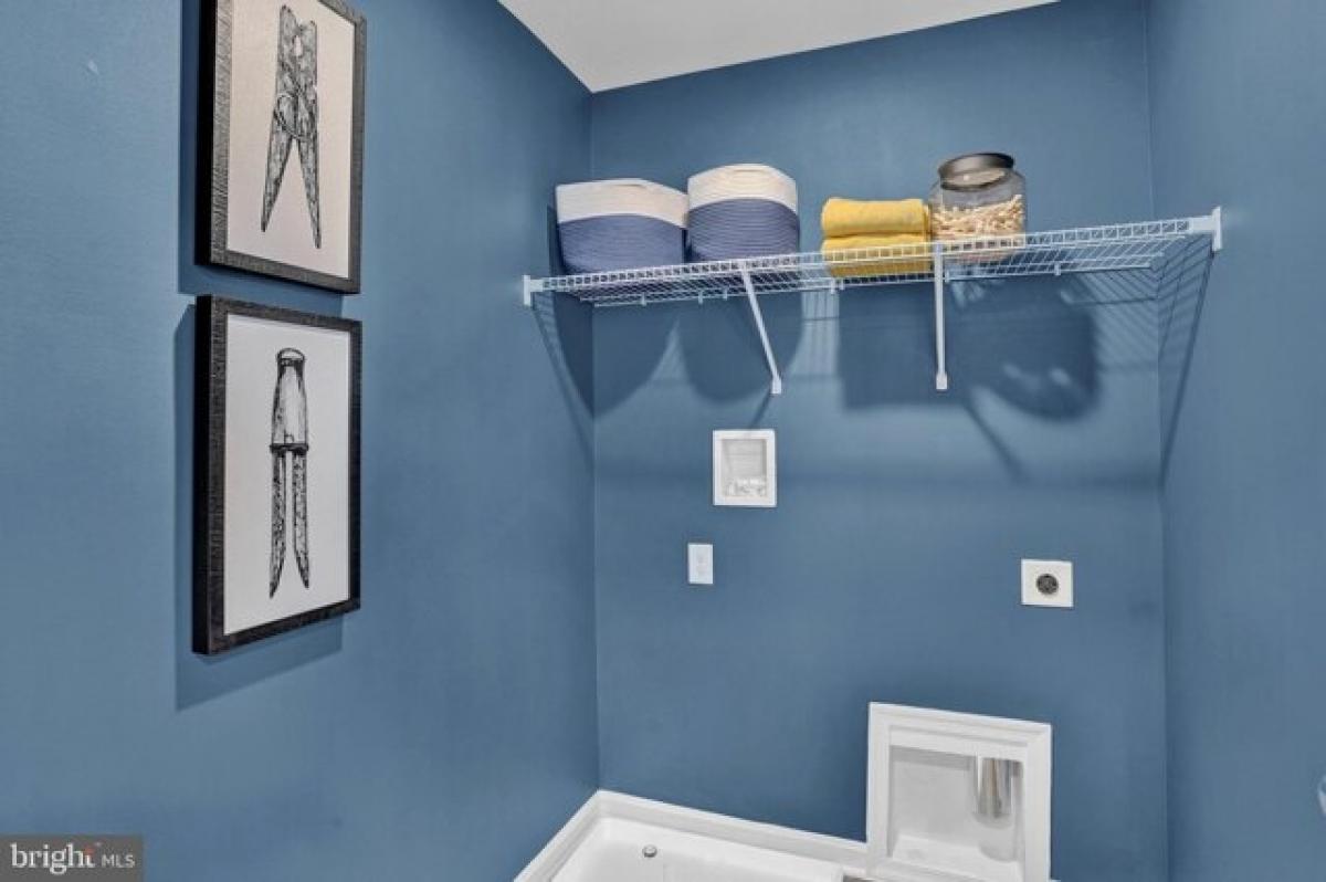 Picture of Home For Sale in Winchester, Virginia, United States