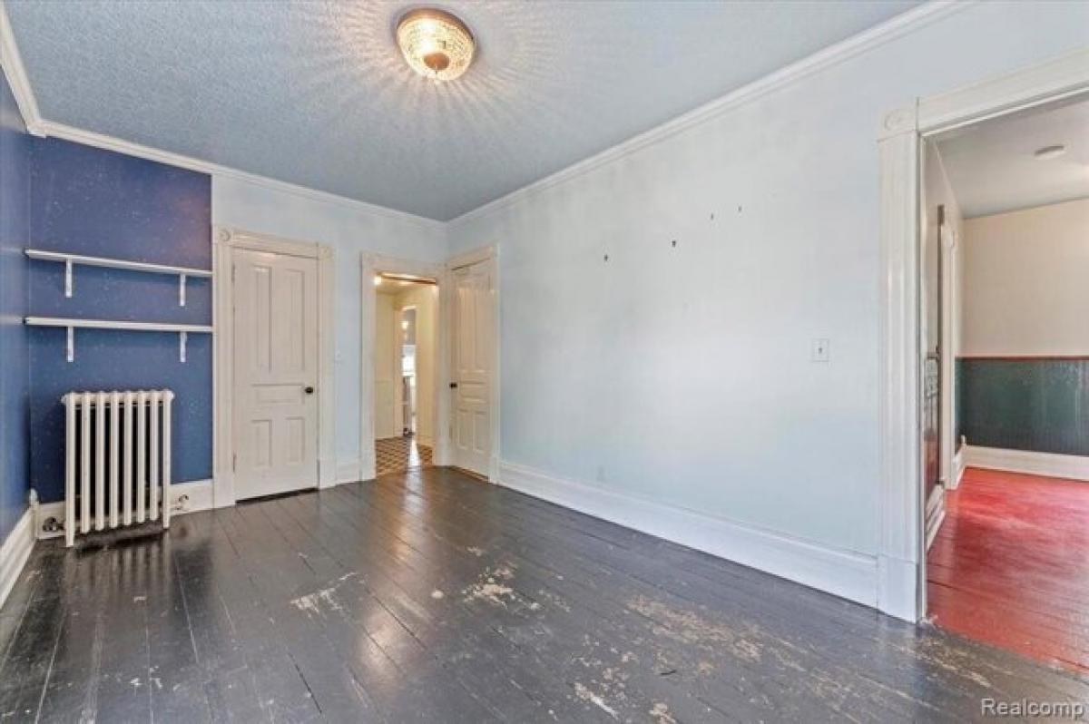 Picture of Home For Sale in Monroe, Michigan, United States