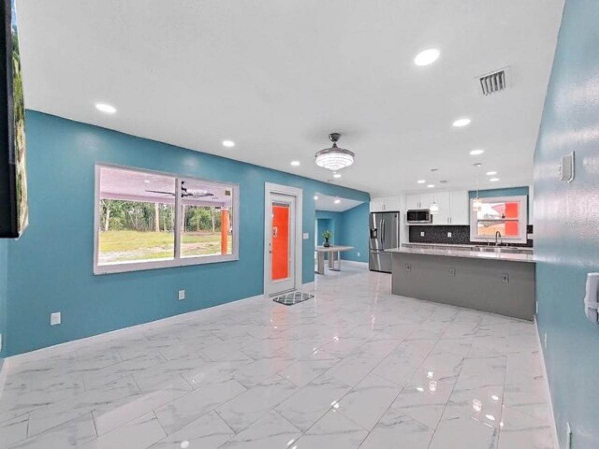 Picture of Home For Sale in Ruskin, Florida, United States