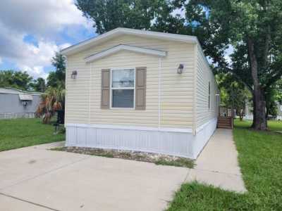 Home For Sale in Apopka, Florida