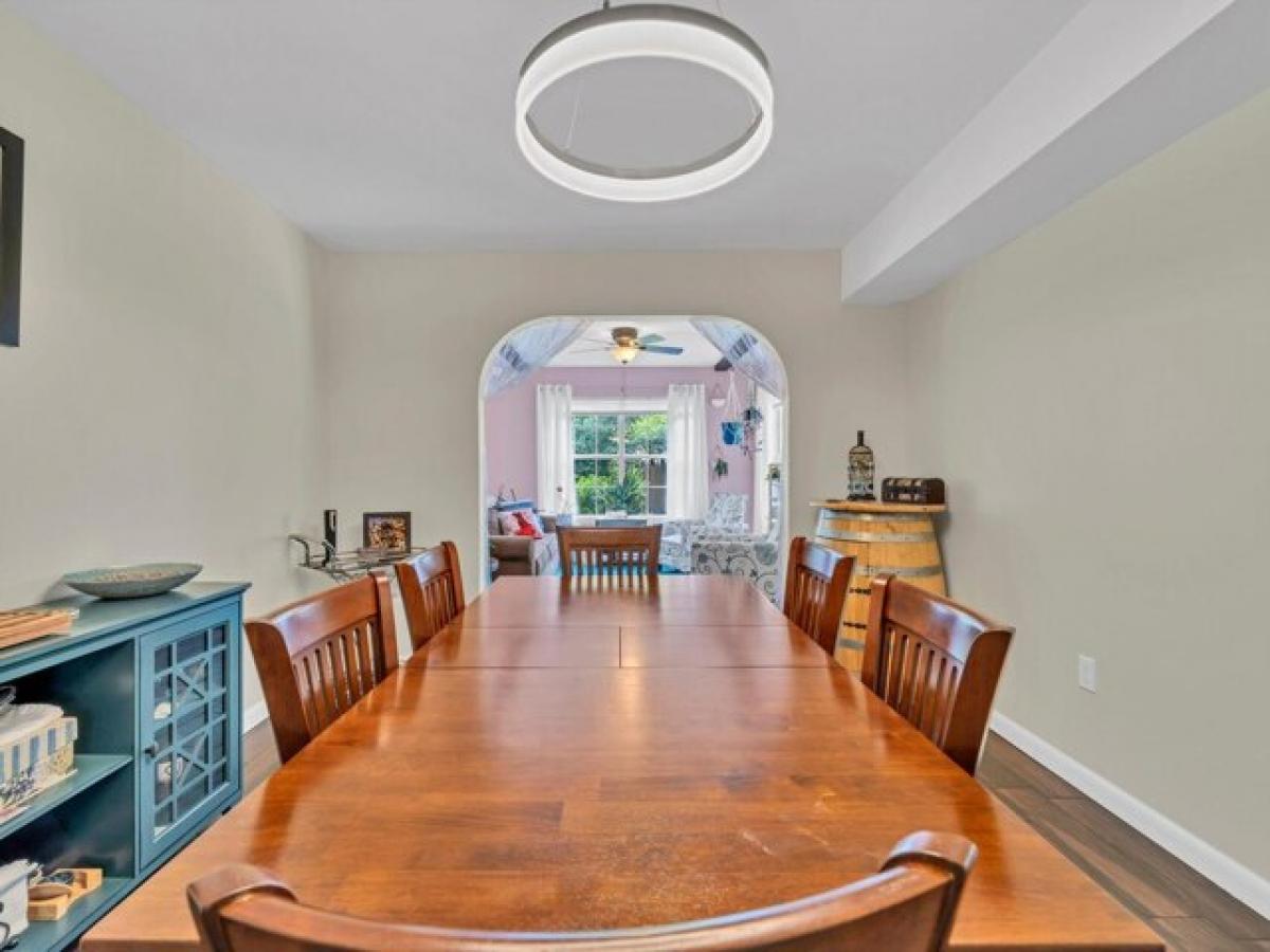 Picture of Home For Sale in Fort Walton Beach, Florida, United States