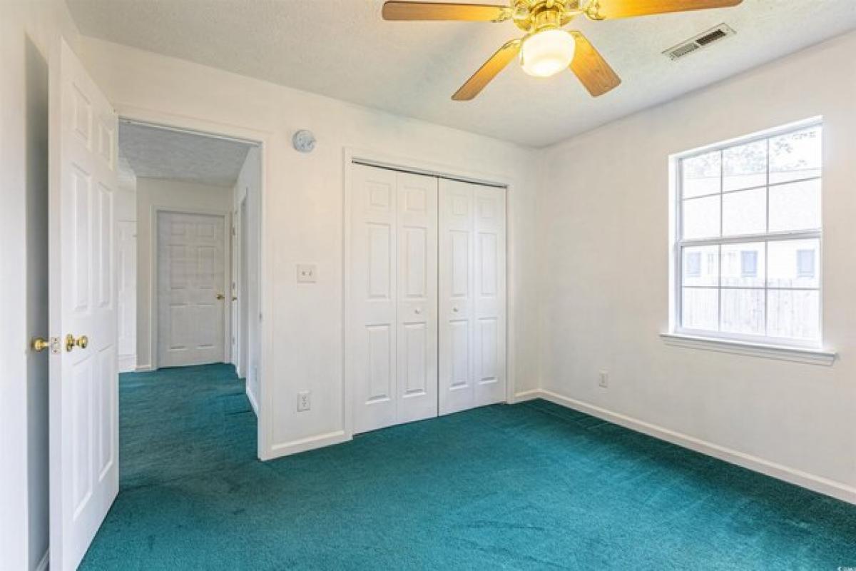 Picture of Home For Sale in Murrells Inlet, South Carolina, United States