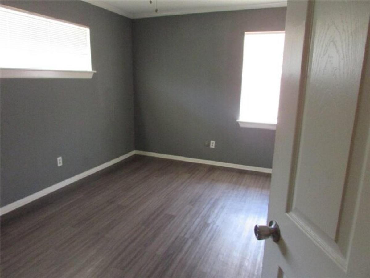 Picture of Home For Sale in Greenville, Texas, United States