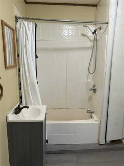 Home For Rent in Trenton, Missouri