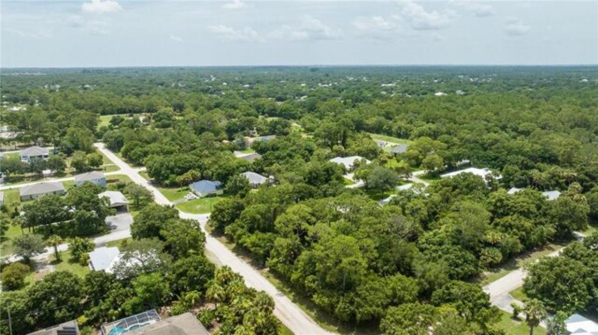 Picture of Residential Land For Sale in Vero Beach, Florida, United States
