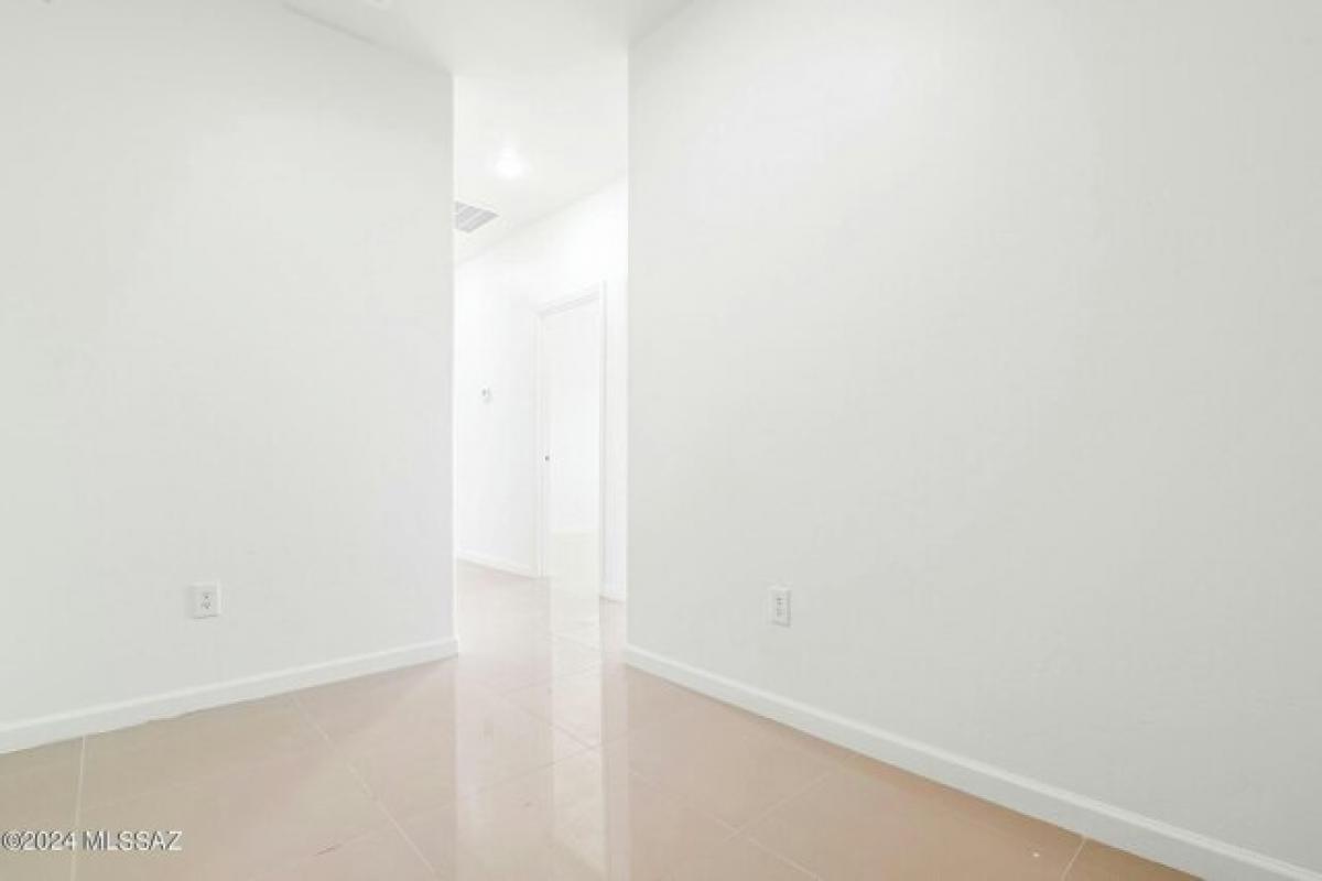 Picture of Home For Sale in Rio Rico, Arizona, United States