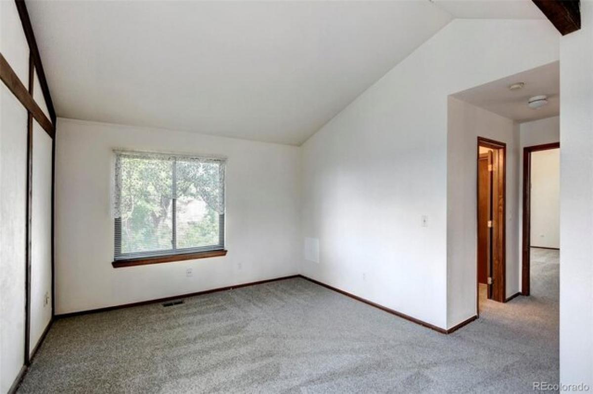 Picture of Home For Sale in Littleton, Colorado, United States