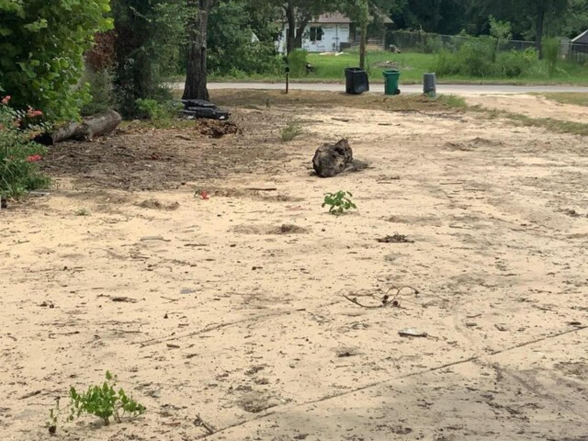 Picture of Residential Land For Sale in Freeport, Florida, United States