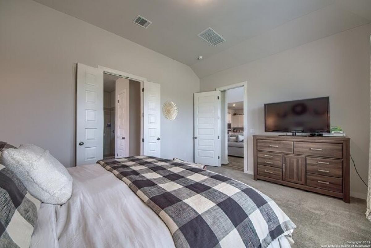 Picture of Home For Sale in Bulverde, Texas, United States