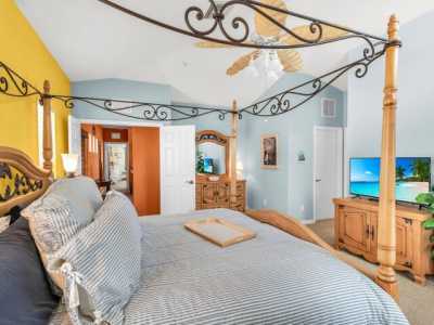 Home For Sale in Marco Island, Florida