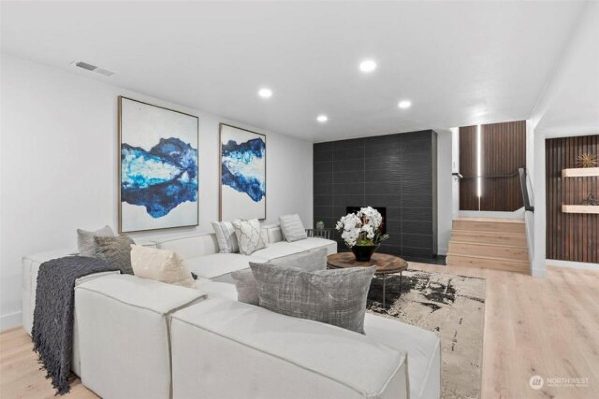 Picture of Home For Sale in Auburn, Washington, United States