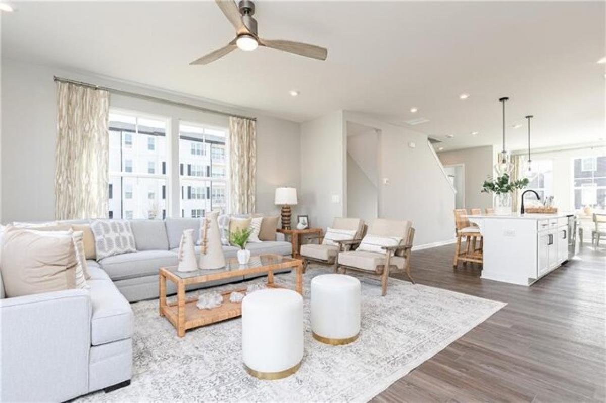 Picture of Home For Sale in Acworth, Georgia, United States