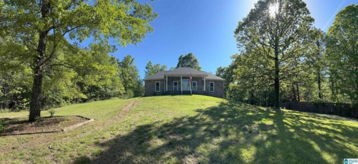 Picture of Home For Sale in Mccalla, Alabama, United States