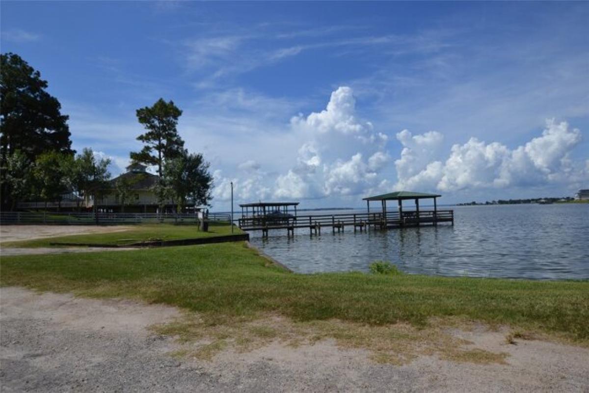 Picture of Home For Sale in Livingston, Texas, United States