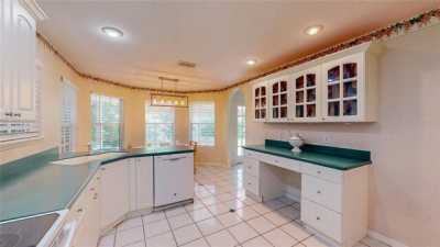 Home For Sale in Altamonte Springs, Florida