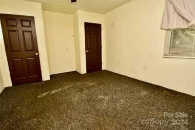 Home For Sale in Gastonia, North Carolina