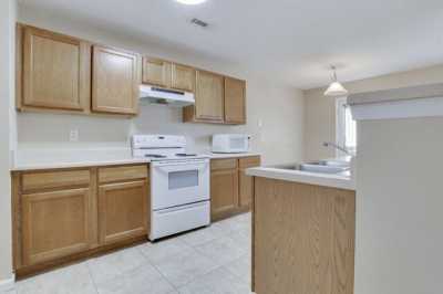 Home For Rent in Crestview, Florida