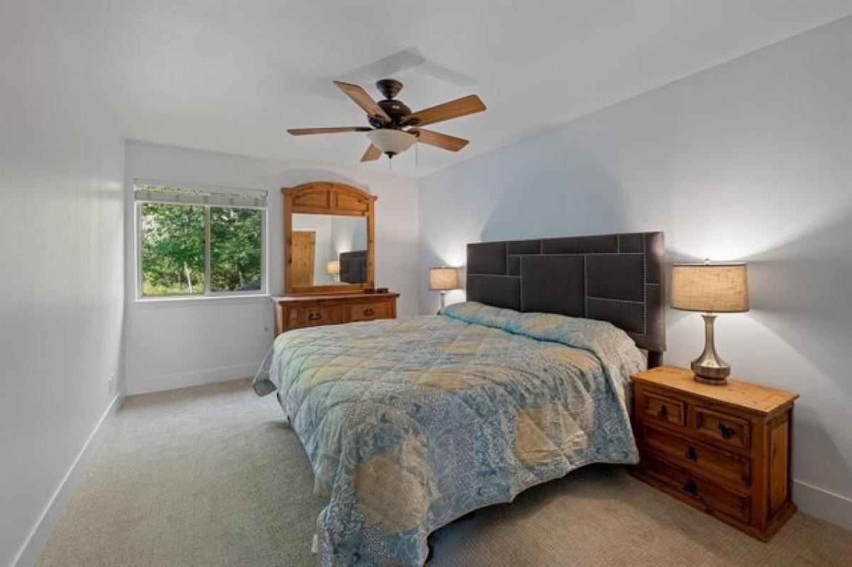 Picture of Home For Sale in Whitefish, Montana, United States