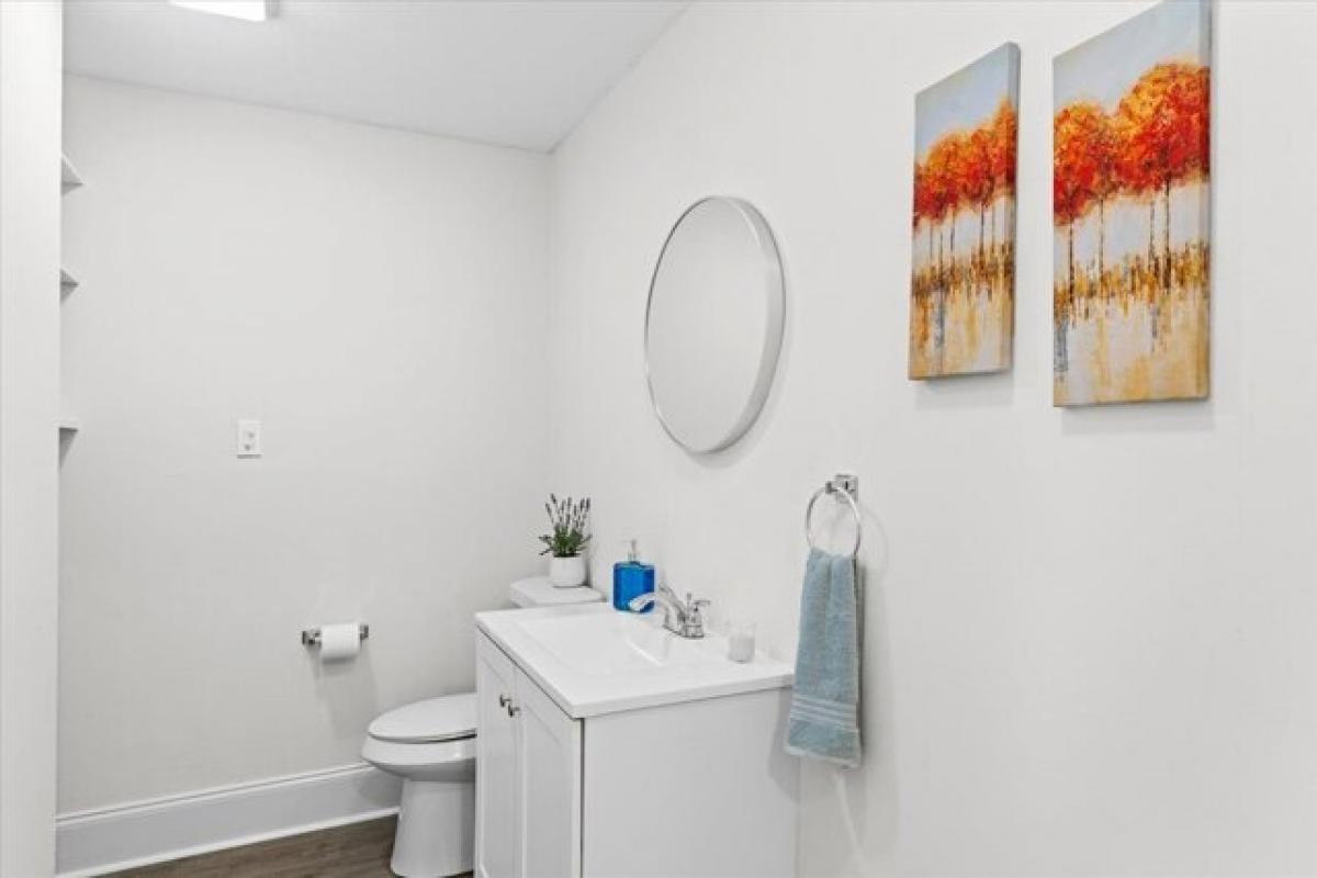 Picture of Home For Sale in Chickamauga, Georgia, United States