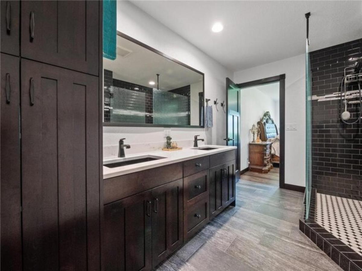 Picture of Home For Sale in Alexandria, Minnesota, United States