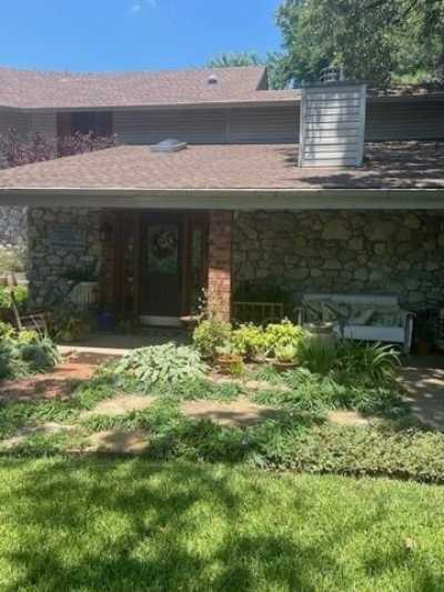 Home For Sale in Azle, Texas