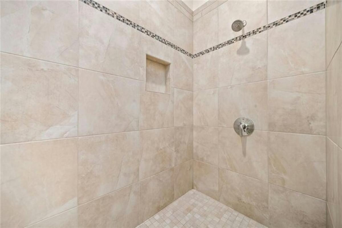 Picture of Home For Sale in Auburn, Alabama, United States