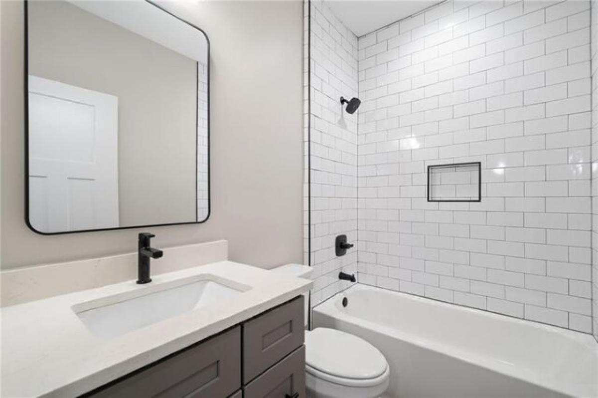 Picture of Home For Sale in Jasper, Georgia, United States