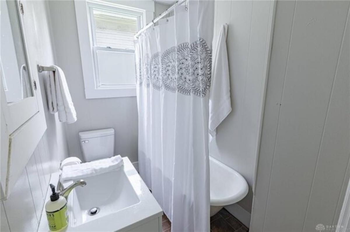 Picture of Home For Sale in Wilmington, Ohio, United States