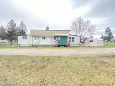 Home For Sale in Spirit Lake, Idaho
