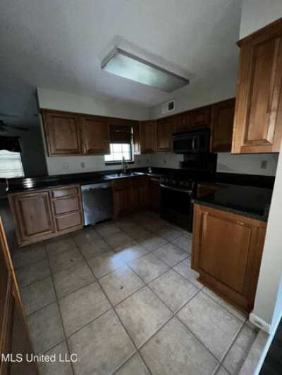 Home For Sale in Southaven, Mississippi