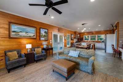 Home For Sale in Edisto Island, South Carolina